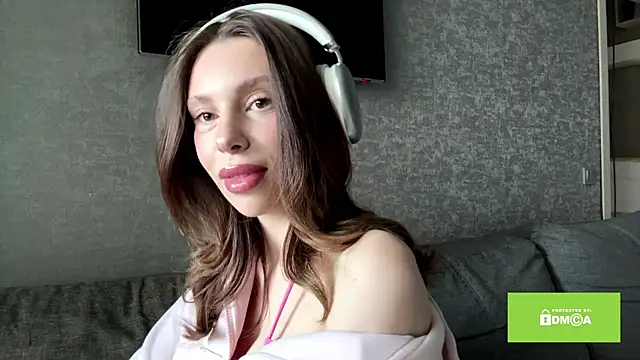 anycamx online show from 15, 4, 2026