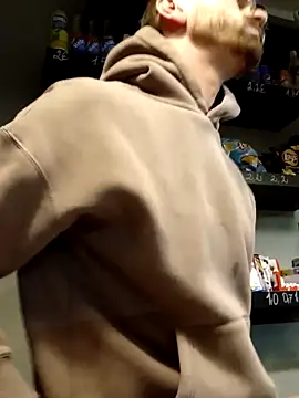 jozsi1995 online show from 14, 4, 2026