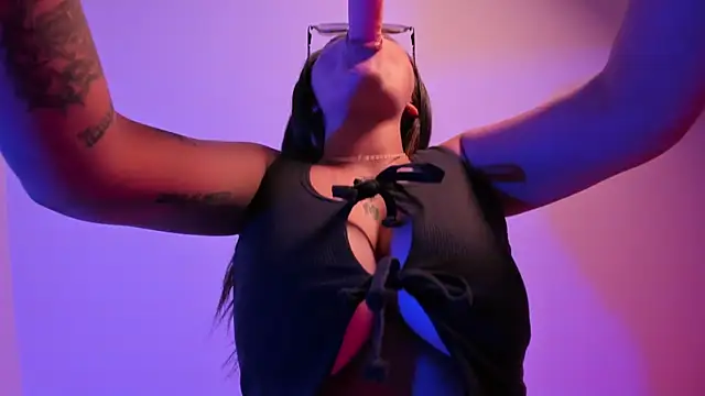 Ravencroxx online show from 13, 4, 2026