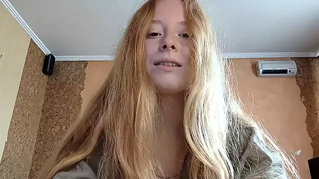 Snapshot of KateVibe_01 chatting on 22, 6, 2026 KateVibe 01 online show from 22, 6, 2026
