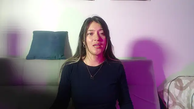 hannajonnes1 online show from 16, 4, 2026