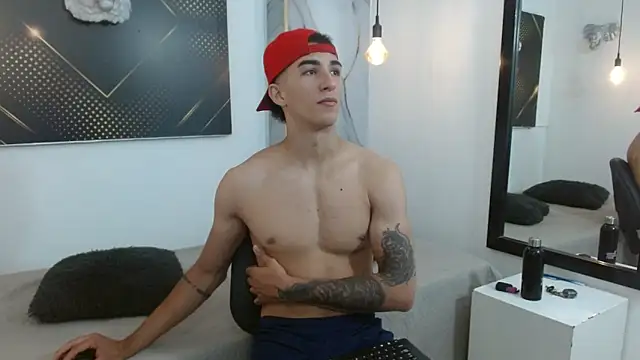 GoldenDesireX  online show from 10, 4, 2026