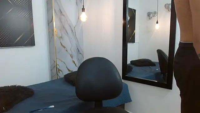 GoldenDesireX  online show from 12, 4, 2026