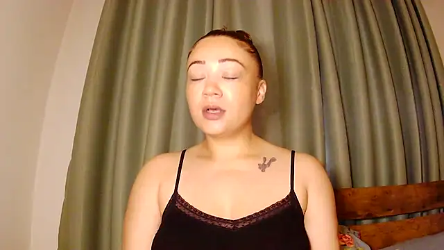Theone T online show from 19, 5, 2026