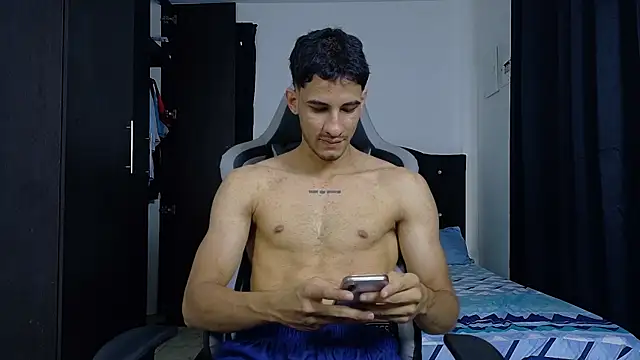 Snapshot of JakeMonroe chatting on 24, 6, 2026 JakeMonroe online show from 24, 6, 2026