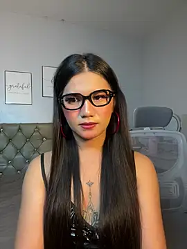 Snapshot of JassmineLove chatting on 21, 6, 2026 JassmineLove online show from 21, 6, 2026