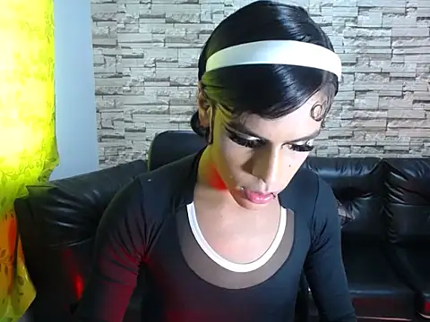stefani robles online show from 26, 4, 2026