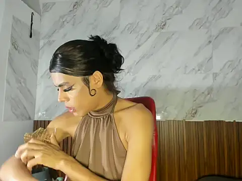 stefani robles online show from 7, 6, 2026