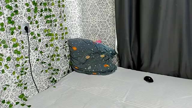 Snapshot of _Srifi_ chatting on 16, 5, 2026 Srifi online show from 16, 5, 2026