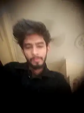 Snapshot of iztentacion chatting on 7, 4, 2026 iztentacion online show from 7, 4, 2026