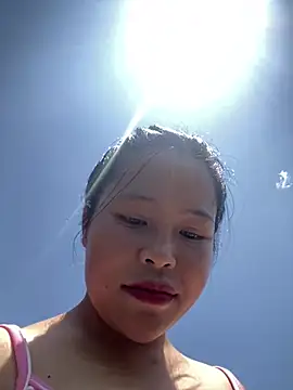 Snapshot of Hini_cute chatting on 26, 5, 2026 Hini cute online show from 26, 5, 2026