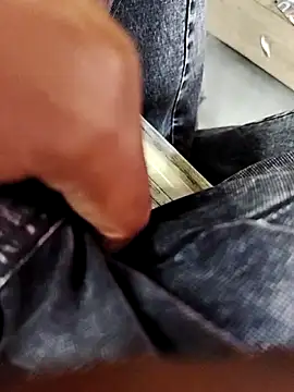 X-boy-11 online show from 9, 4, 2026