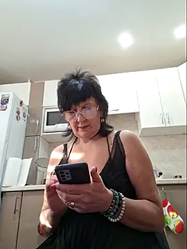 Snapshot of LaliaMia chatting on 15, 2, 2025 LaliaMia online show from 15, 2, 2025