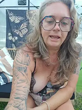 Blondejenn online show from 12, 6, 2026