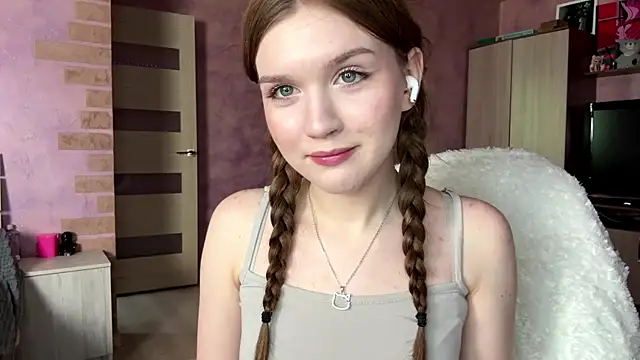 Snapshot of DorotaMeowtTo chatting on 13, 5, 2026 DorotaMeowtTo online show from 13, 5, 2026