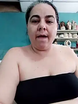 Snapshot of Golositadeamor chatting on 5, 5, 2026 Golositadeamor online show from 5, 5, 2026