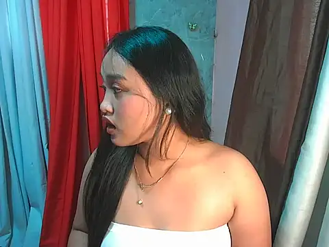 ur truelyhot dre online show from 15, 4, 2026