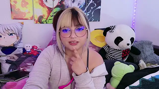 Snapshot of ZoeyDoll_ chatting on 25, 4, 2026 ZoeyDoll online show from 25, 4, 2026