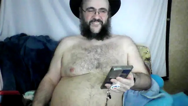 Snapshot of BriTheTopBear chatting on 14, 4, 2026 BriTheTopBear online show from 14, 4, 2026