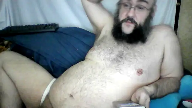 Snapshot of BriTheTopBear chatting on 22, 4, 2026 BriTheTopBear online show from 22, 4, 2026