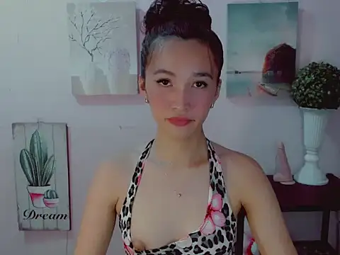Mystic haraxx online show from 27, 5, 2026