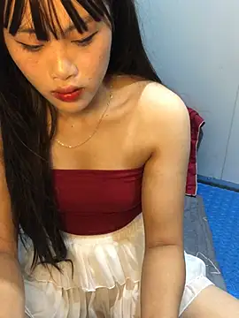 Zoe X1 online show from 10, 4, 2026