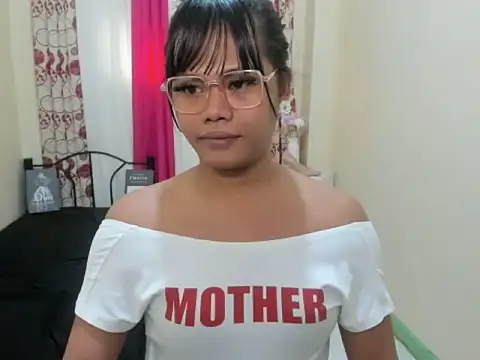 Seductive terra online show from 25, 4, 2026