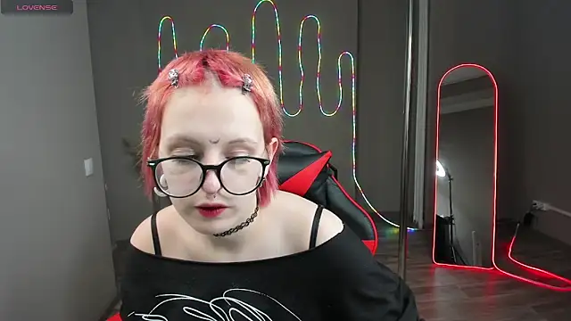 Snapshot of Rhonda_Martins chatting on 11, 4, 2026 Rhonda Martins online show from 11, 4, 2026