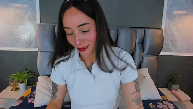 Cata Jonees online show from 27, 4, 2026
