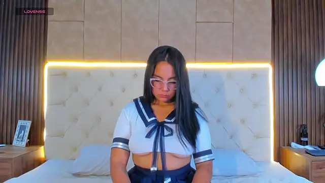 Amelia Rossetti online show from 11, 4, 2026