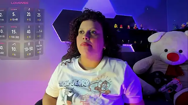 Snapshot of Zara_Holly_ chatting on 1, 5, 2026 Zara Holly online show from 1, 5, 2026