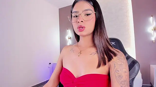 Snapshot of dulce_glow_ chatting on 13, 4, 2026 dulce glow online show from 13, 4, 2026