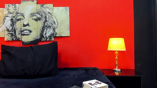 LucianaMadura1 online show from 17, 6, 2026