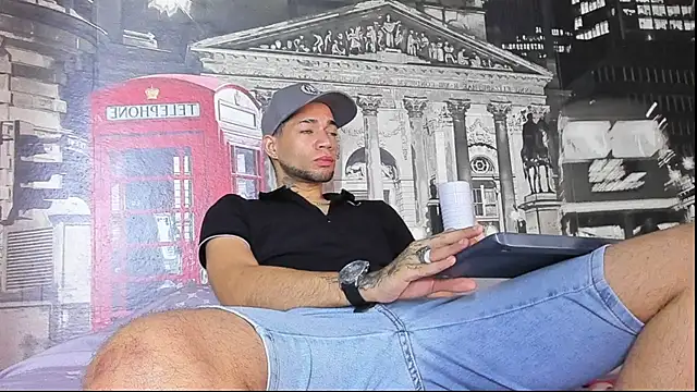 Snapshot of Daniel_huge22 chatting on 10, 4, 2026 Daniel huge22 online show from 10, 4, 2026