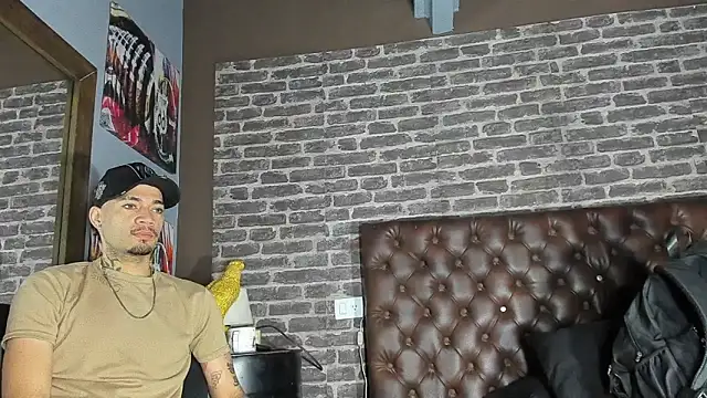 Snapshot of Daniel_huge22 chatting on 11, 6, 2026 Daniel huge22 online show from 11, 6, 2026