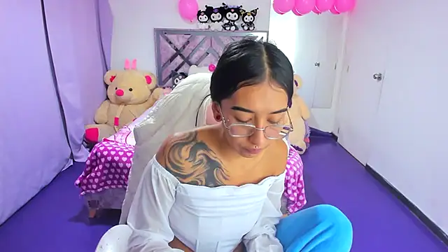 Snapshot of valery_taylor_1 chatting on 29, 6, 2026 valery taylor 1 online show from 29, 6, 2026