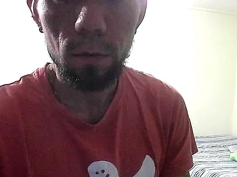 Snapshot of thomas2wood chatting on 5, 6, 2026 thomas2wood online show from 5, 6, 2026