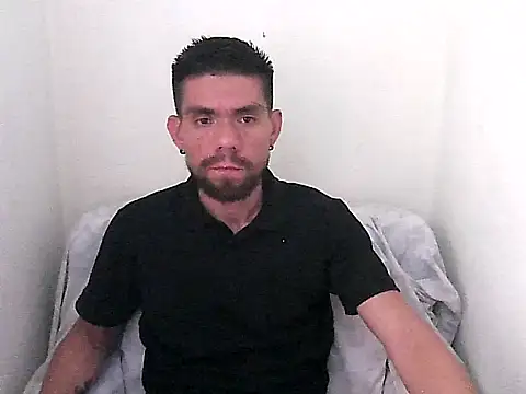 Snapshot of thomas2wood chatting on 26, 6, 2026 thomas2wood online show from 26, 6, 2026