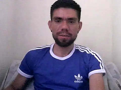 Snapshot of thomas2wood chatting on 30, 6, 2026 thomas2wood online show from 30, 6, 2026