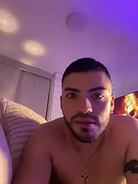 Snapshot of Alexander_Diazz chatting on 22, 6, 2026 Alexander Diazz online show from 22, 6, 2026