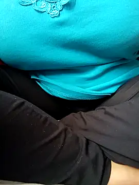 Snapshot of Myamur chatting on 7, 4, 2026 Myamur online show from 7, 4, 2026