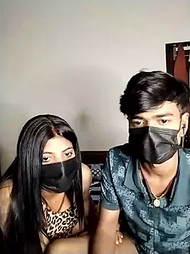 Snapshot of Love-Birdss chatting on 10, 4, 2026 Love-Birdss online show from 10, 4, 2026