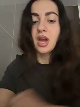 KarolDolly05 online show from 28, 5, 2026
