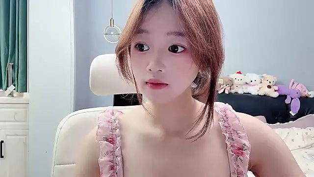 Lilababy00 online show from 23, 5, 2026