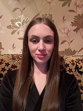 AlinaLove3213 online show from 24, 6, 2026