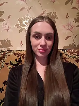 AlinaLove3213 online show from 18, 7, 2026