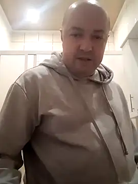 Luceriusbigass online show from 17, 12, 2025