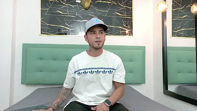 Snapshot of PowerLustX chatting on 3, 6, 2026 PowerLustX online show from 3, 6, 2026
