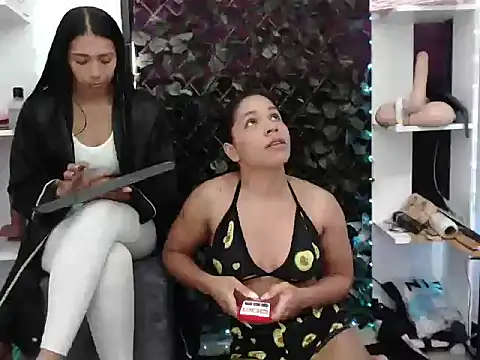 Snapshot of april_seven chatting on 28, 4, 2026 april seven online show from 28, 4, 2026