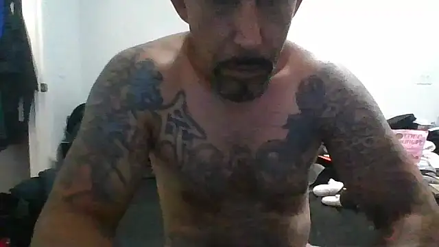 Snapshot of tenser59 chatting on 19, 4, 2026 tenser59 online show from 19, 4, 2026